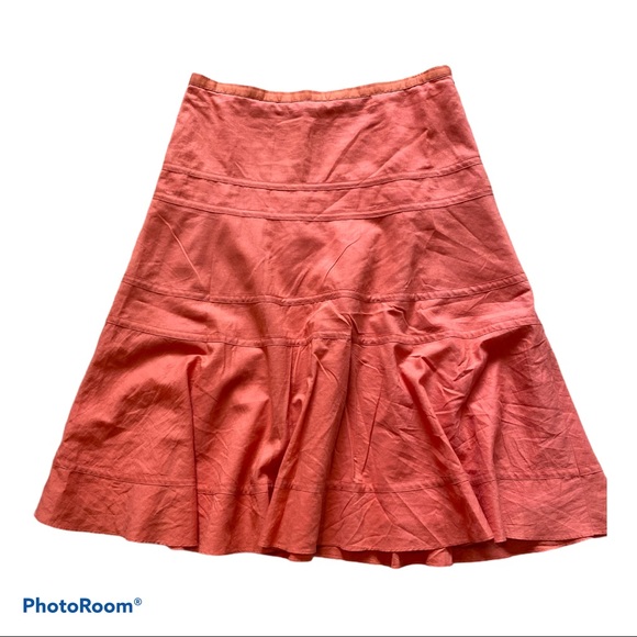 BCBGMaxAzria Dresses & Skirts - BCBGMAXAZRIA skater/midi skirt